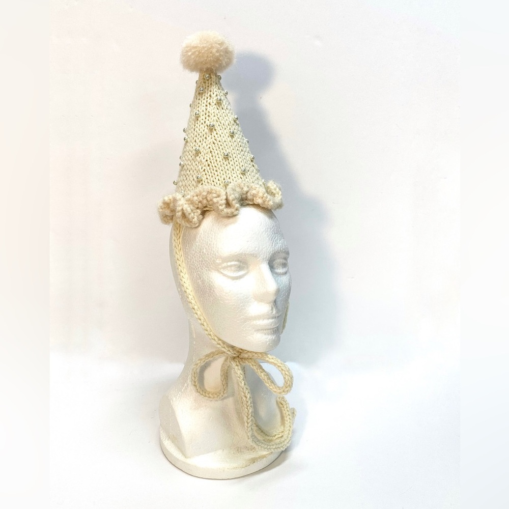 NWT Hand Knit Party Hat in Cream with Faux Pearls and Pom Pom One Size Fits Most - Picture 6 of 11